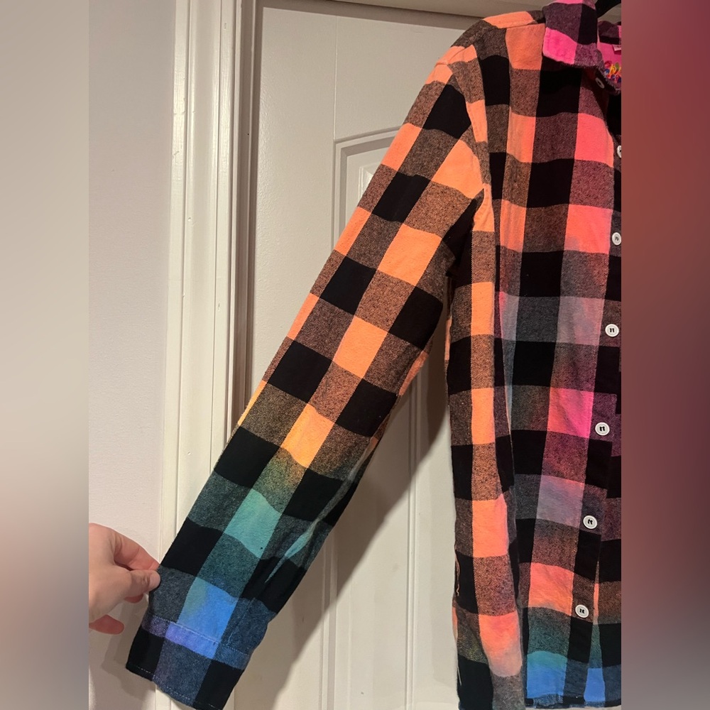 Spread Love tie dye flannel size M - Picture 5 of 8